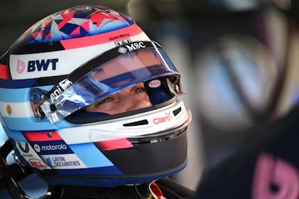 Franco Colapinto recuperó su dominio web gracias a una acción legal liderada por el Estudio Iacona.