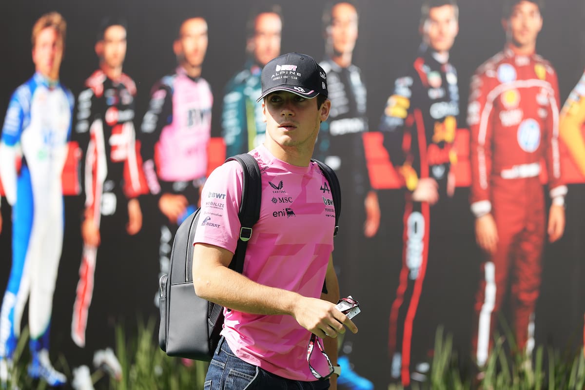 Franco Colapinto sufrió mucho el rendimiento de su monoplaza A525 en el Gran Premio de México. (Photo by Bryn Lennon - Formula 1/Formula 1 via Getty Images)