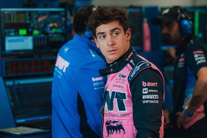 Franco Colapinto volvió a quedar último y evidenció toda su bronca