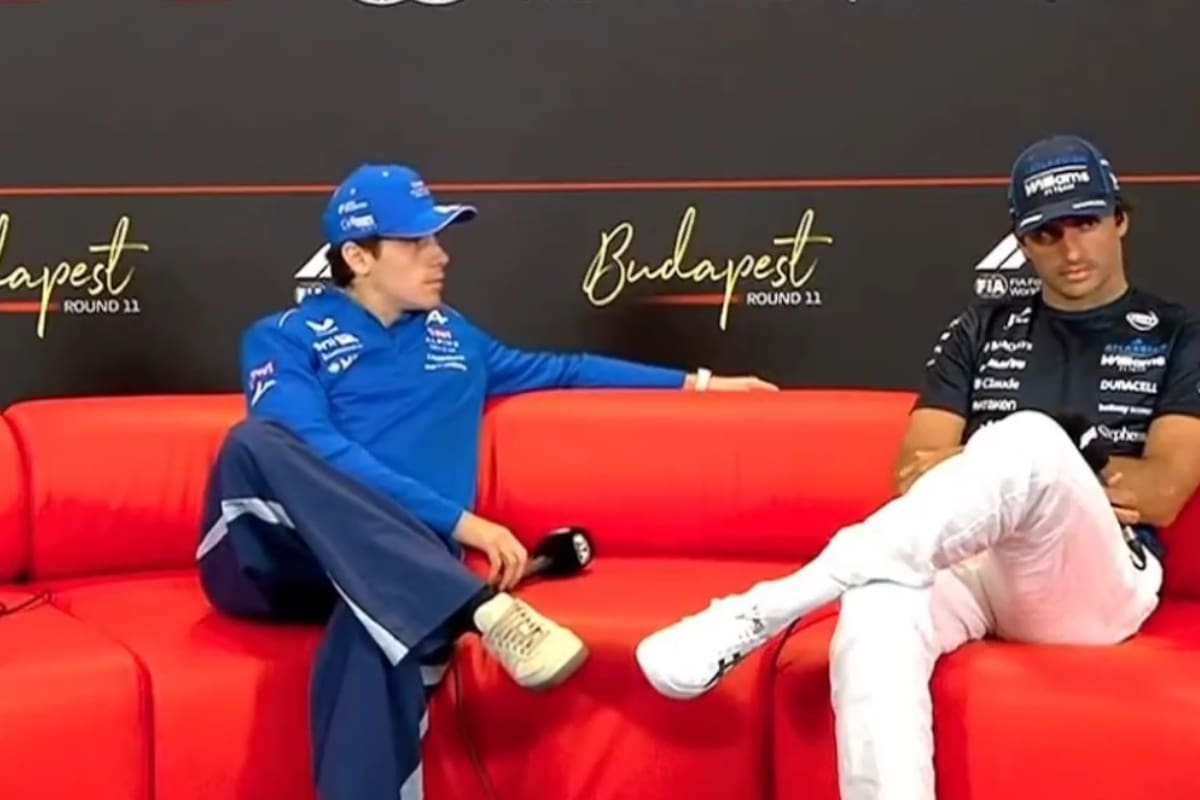 Franco Colapinto y Carlos Sainz, en Hungaroring