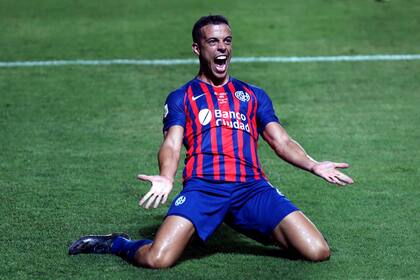 Franco Di Santo, goleador de San Lorenzo, es el elegido de Miguel Ángel Russo para reforzar a Boca; hay acuerdo con el Ciclón, pero falta resolver el contrato del futbolista.