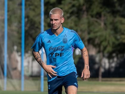 Franco Mastantuono, fue el jugador más joven en debutar en la selección argentina