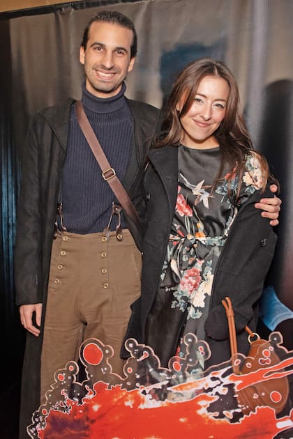 Franco Yan y su novia, Ernestina