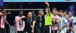 Egipto denunció ante la FIFA al árbitro del partido y pidió la exclusión de la Copa del Mundo