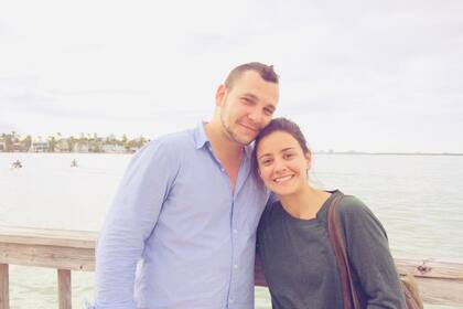 Francois y Mariel se conocieron en Nueva Zelanda y no se separon más.