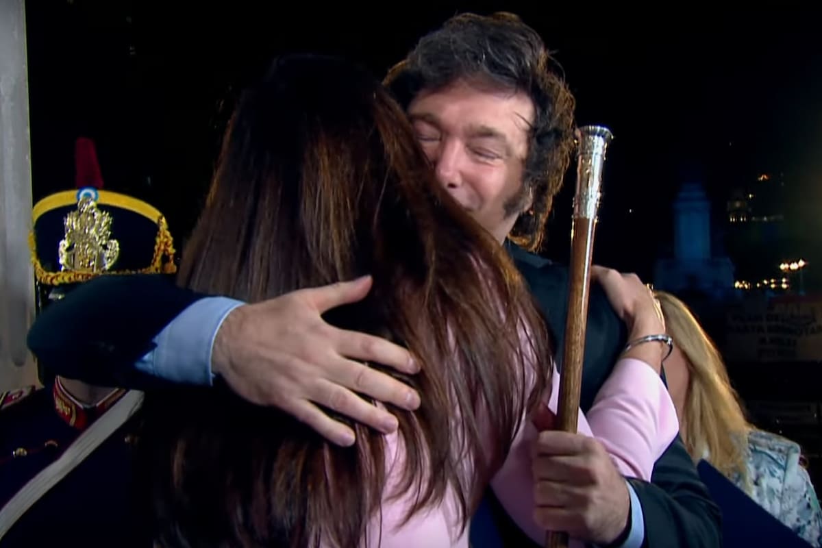 Francos marcó como un “error” la decisión de Villarruel de incluir el DNU en la sesión