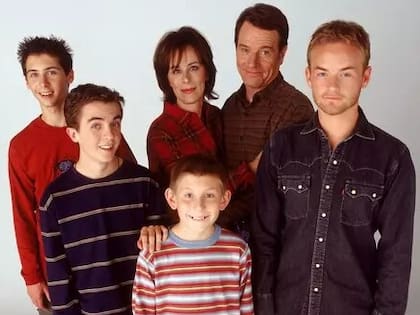 Frankie Muniz junto al resto del elenco de "Malcolm in the middle"