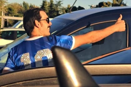 Hasta el momento, Llovera (38) tiene asegurado solamente cinco días de alojamiento en Qatar y una entrada para el partido Gales-Irán