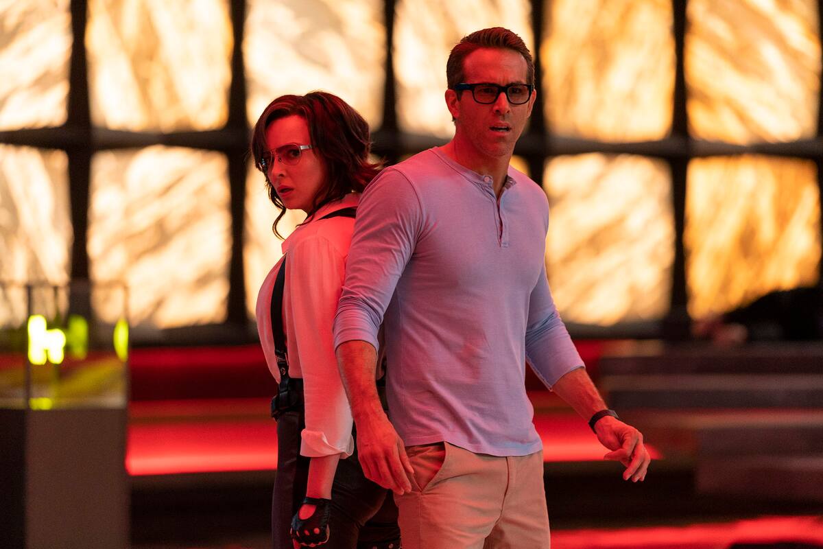 Free Guy: Tomando el control: preguntas existenciales sobre un escenario de videojuegos