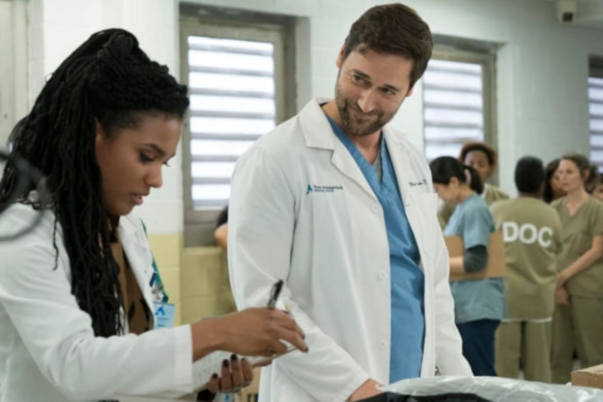 Freema Agyeman y Ryan Eggold, los protagonistas de New Amsterdam