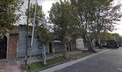 French al 700, Dock Sud, donde un testigo protegido en una causa por un enfrentamiento entre policías federales y bonaerenses mató a su expareja y se suicidó