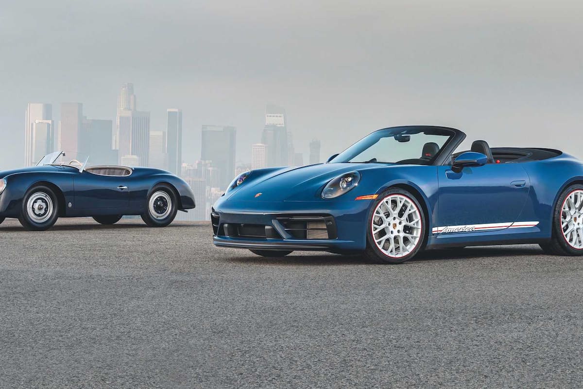Frente a frente. El exquisito Porsche 356 America Roadster de 1952 y el nuevo 911 Carrera GTS Cabriolet