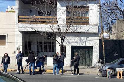 Frente de la casa de Cristian Graf, congreso 3742 donde encontraron los restos de Diego Fernández Lima en la propiedad de al lado