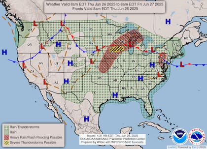 Frente estacionario genera doble amenaza: calor extremo en el este mientras lluvias torrenciales saturan suelos en Kansas, Iowa y Michigan, con riesgo de inundaciones repentinas en zonas ya afectadas