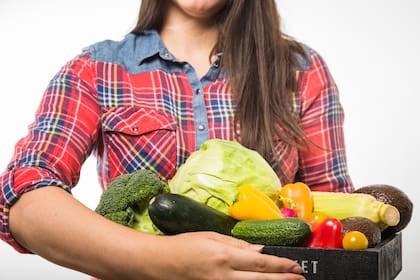 FreshConnect permite a los neoyorquinos con inseguridad alimentaria comprar alimentos frescos en los mercados agrícolas participantes