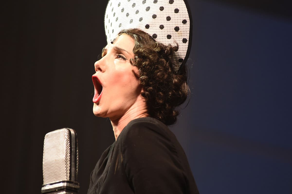 Frida Kahlo, Niní Marshall, Marilyn Monroe, Ingrid Bergman, Eva Perón, Alfonsina Storni, María Moliner y muchas otras hoy reviven en obras teatrales