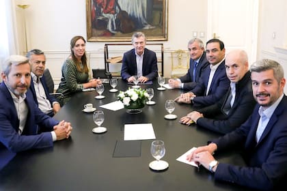 Frigerio, Cornejo, Vidal, Macri, Morales, Valdés, Larreta y Peña