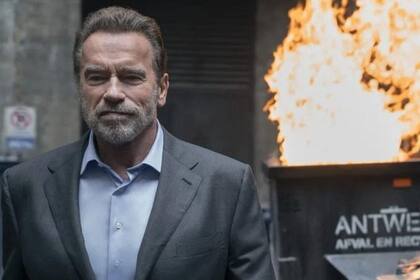 FUBAR, la serie de Netflix protagonizada por Arnold Schwarzenegger