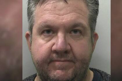 Fue condenado por fraude de seguros y por posesión de pornografía extrema