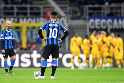 Fue derrota y decepción para Inter y Lautaro Martínez; los italianos perdieron por 2-1 en su cancha con los suplentes de Barcelona