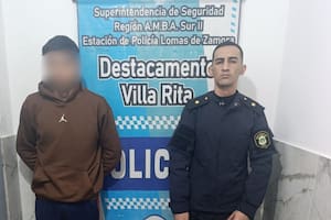 Médicos detectaron golpes en el cuerpo de una bebé fallecida y fueron detenidos por homicidio la madre y el padrastro