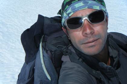 Fue detenido luego de volcar su camioneta cuando intentaba escapar