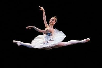 Fue distinguida por el Royal Ballet, su hogar artístico hace exactamente veinte a?os
