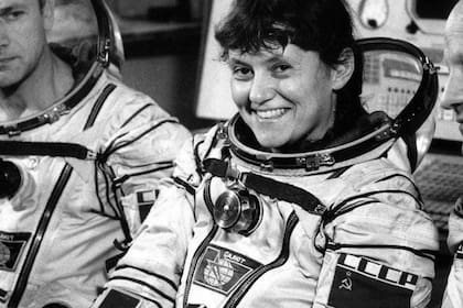Svetlana Savítskaya cuenta con el reconocimiento de ser la primera mujer en la historia en realizar una caminata espacial