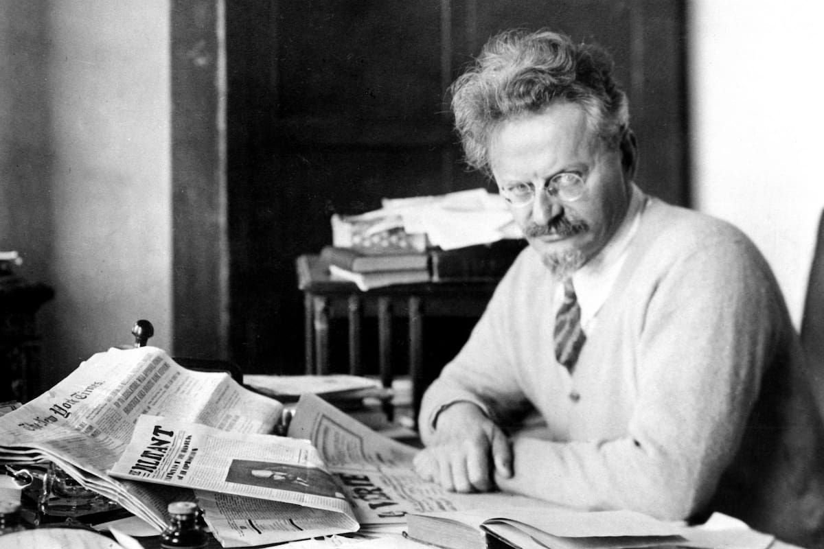 Fue un político y revolucionario ruso de origen judío. Fuente: Pinterest
