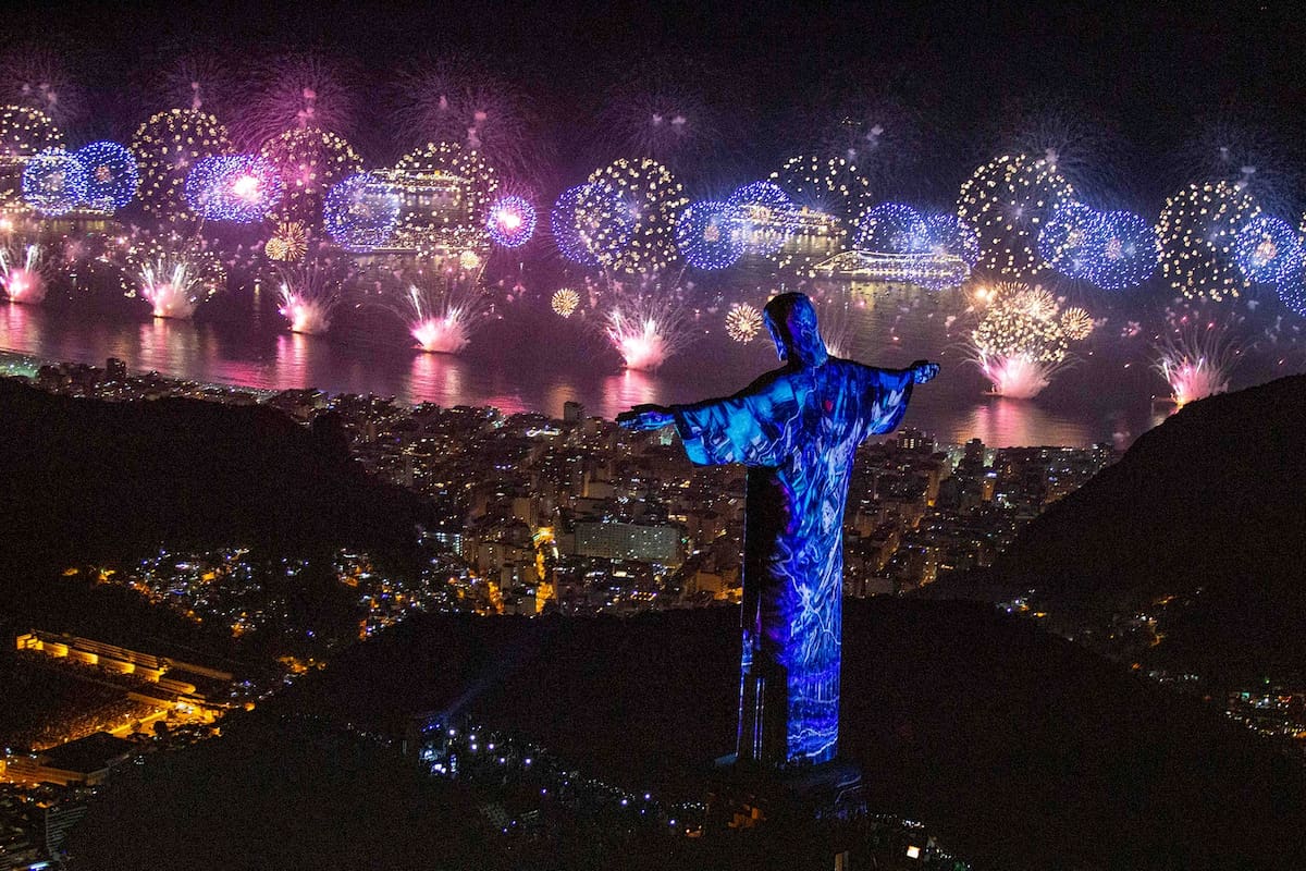 Fuegos artificiales durante la celebración del 1 de enero de 2019, en Rio de Janeiro