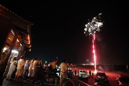 Fuegos artificiales en la arena, antes de la prohibición