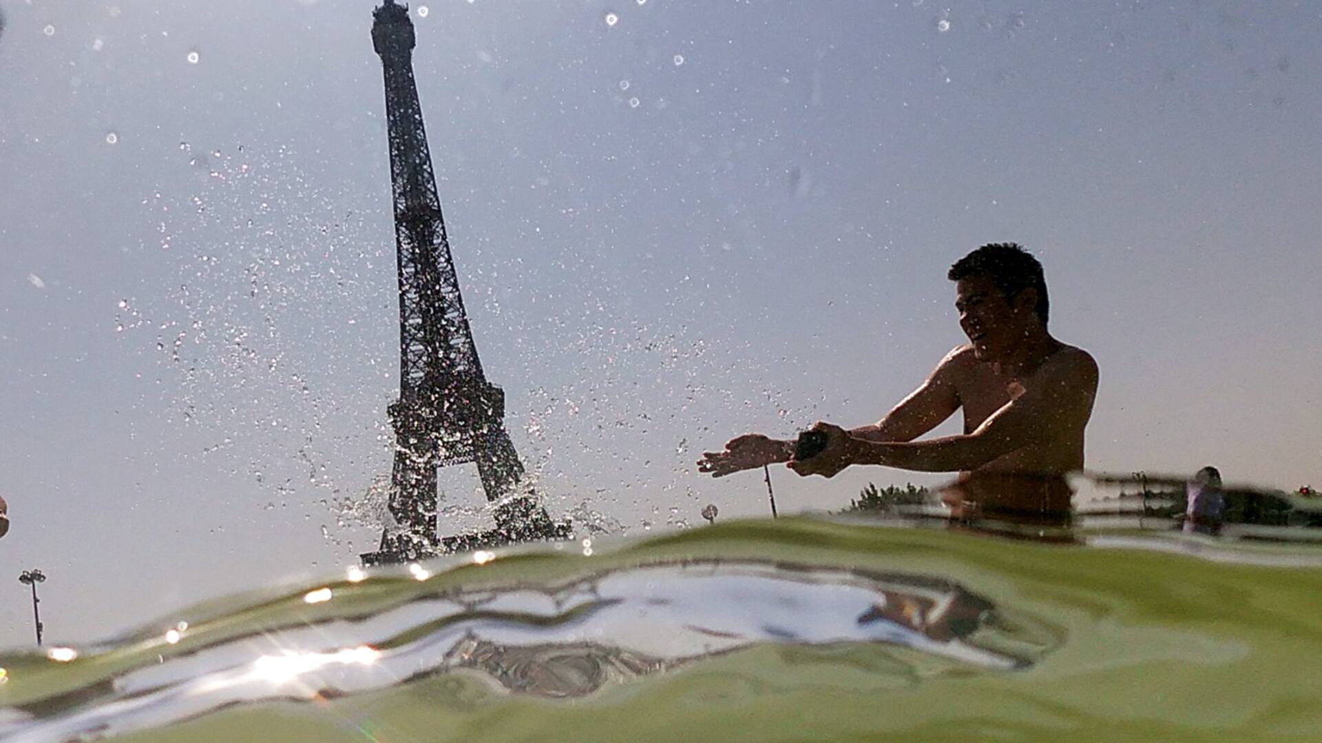 Sequía del estanque de las Landas en Lussat, Francia por la ola de calor que azota Europa