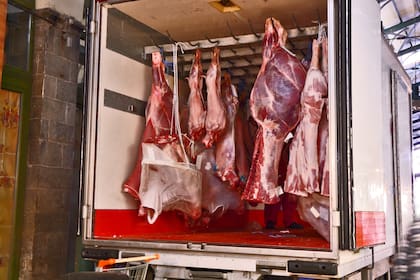 Fuentes del sector indicaron que "es el mismo modus operandi de siempre: trabajan en zonas liberadas, usan inhibidores de señal satelital y tienen de antemano marcados los camiones que van a robar y actúan