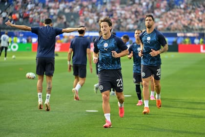 Fuera de las Copas del Mundo, el historial entre ambas selecciones suma nueve encuentros: cinco victorias para Estados Unidos, dos para Paraguay y dos empates