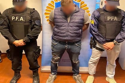 Fueron detenidos policías bonaerenses por su relación con narcos rosarinos