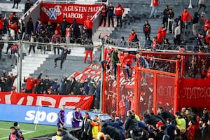 Fueron liberados los hinchas chilenos detenidos la noche de la barbarie