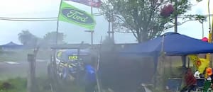 Fuerte accidente en el TCR South America: una rueda salió despedida y golpeó a un espectador