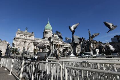 Fuerte operativo de seguridad en los alrededores del Congreso de la Nación
