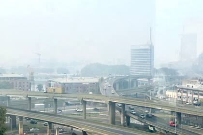 Fuerte presencia de humo y olor a quemado en la Ciudad de Buenos Aires y alrededores