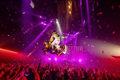 Fuerza Bruta Aven