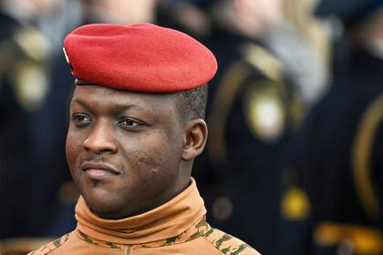 Fuerzas de Burkina Faso mataron al menos a 100 civiles en un ataque en marzo, según HRW