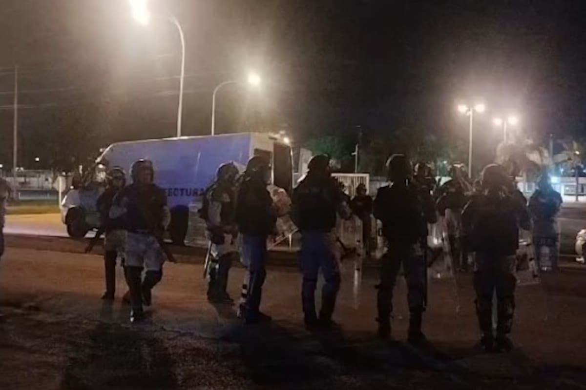 Fuerzas de prefectura frente a la planta de biodiésel