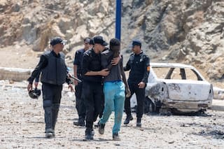 Rumores en internet desataron una carrera frenética de migrantes hacia el enclave español de Ceuta