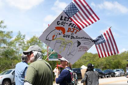 Funcionario pide a tribunal rechazar pedido de frenar cárcel para inmigrantes en Florida