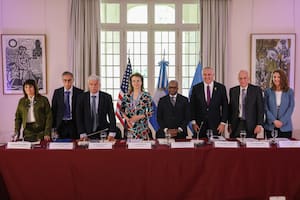 Funcionarios del Gobierno argentino y de Estados Unidos este martes en el Palacio San Martín
