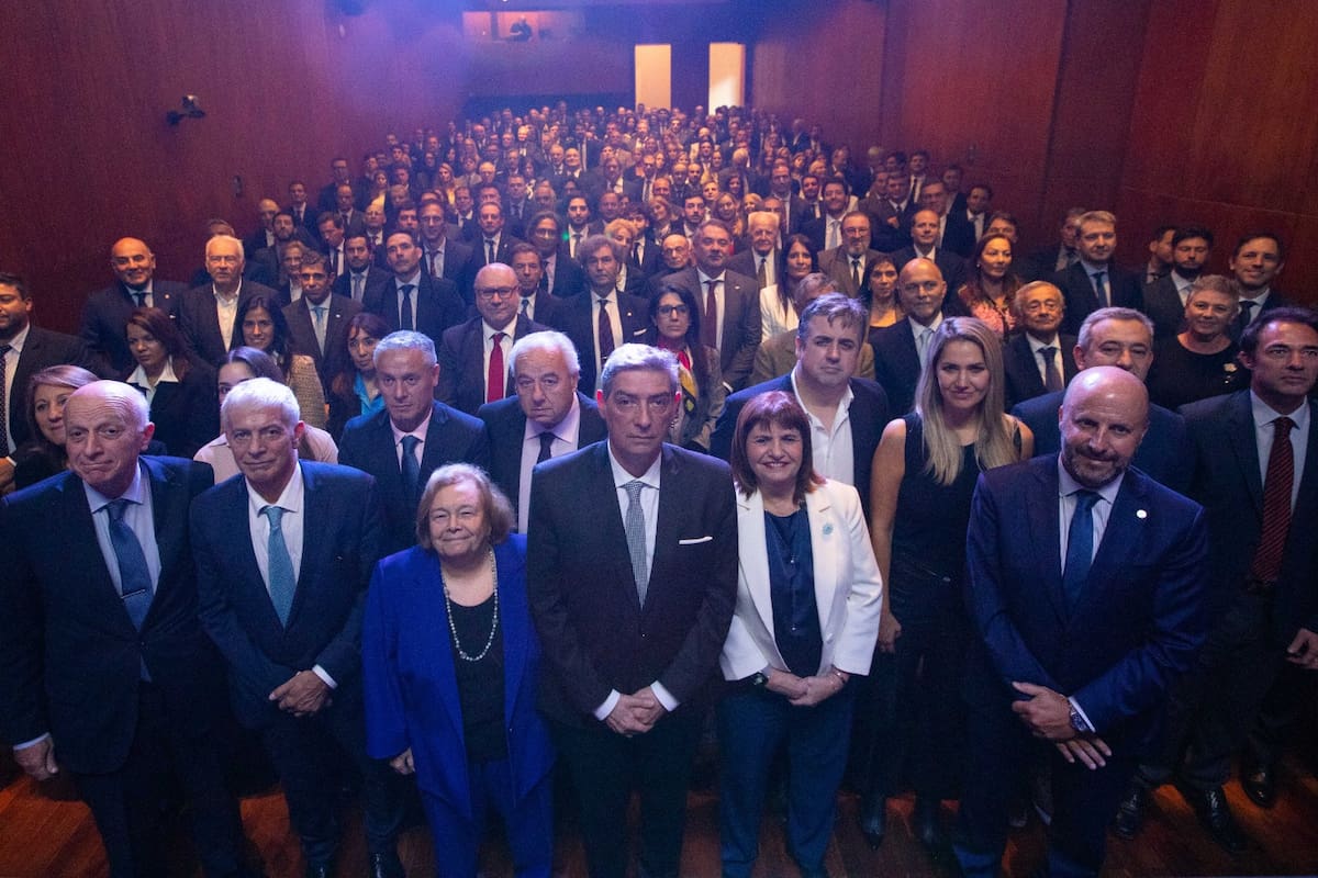 Funcionarios, jueces y fiscales participaron del lanzamiento del nuevo Código Procesal Penal en Rosario