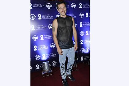 Fernando Dente, antes de la función para Fundación Huésped