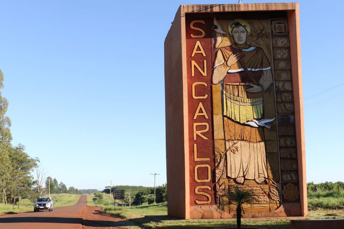 Fundado en 1638, San Carlos es un pueblo con raíces profundas en la historia argentina, especialmente en lo que respecta a las antiguas misiones jesuíticas