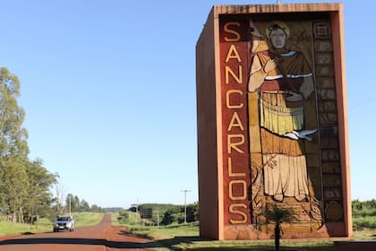 Fundado en 1638, San Carlos es un pueblo con raíces profundas en la historia argentina, especialmente en lo que respecta a las antiguas misiones jesuíticas