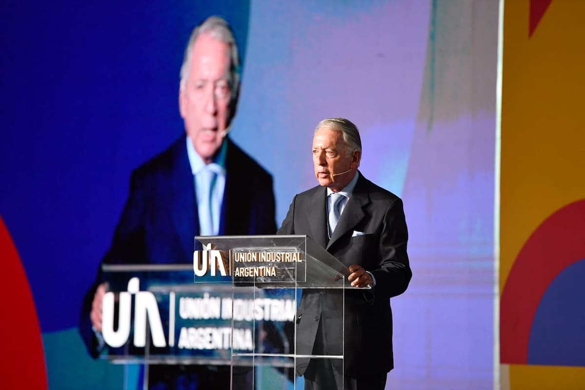 Funes de Rioja ECONOMIA
02 Diciembre 2021
El titula de la UIA hablo en el cierre de la 27 vigesima septima Conferencia Industrial organizada por esa entidad que se desarrolla en el centro de exposiciones Parque Norte
foto:
Prensa UIA